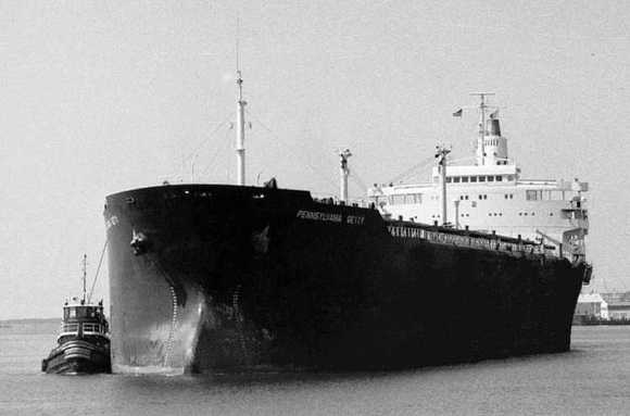 Ore-Oil Bulkcarrier SS Pennsylvania Getty